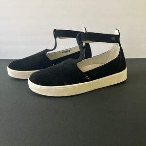 Spenco Leather Flats